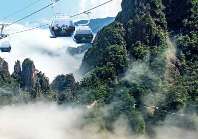 莽山五指峰漫游指南：踏云尋峰，探秘南嶺秘境